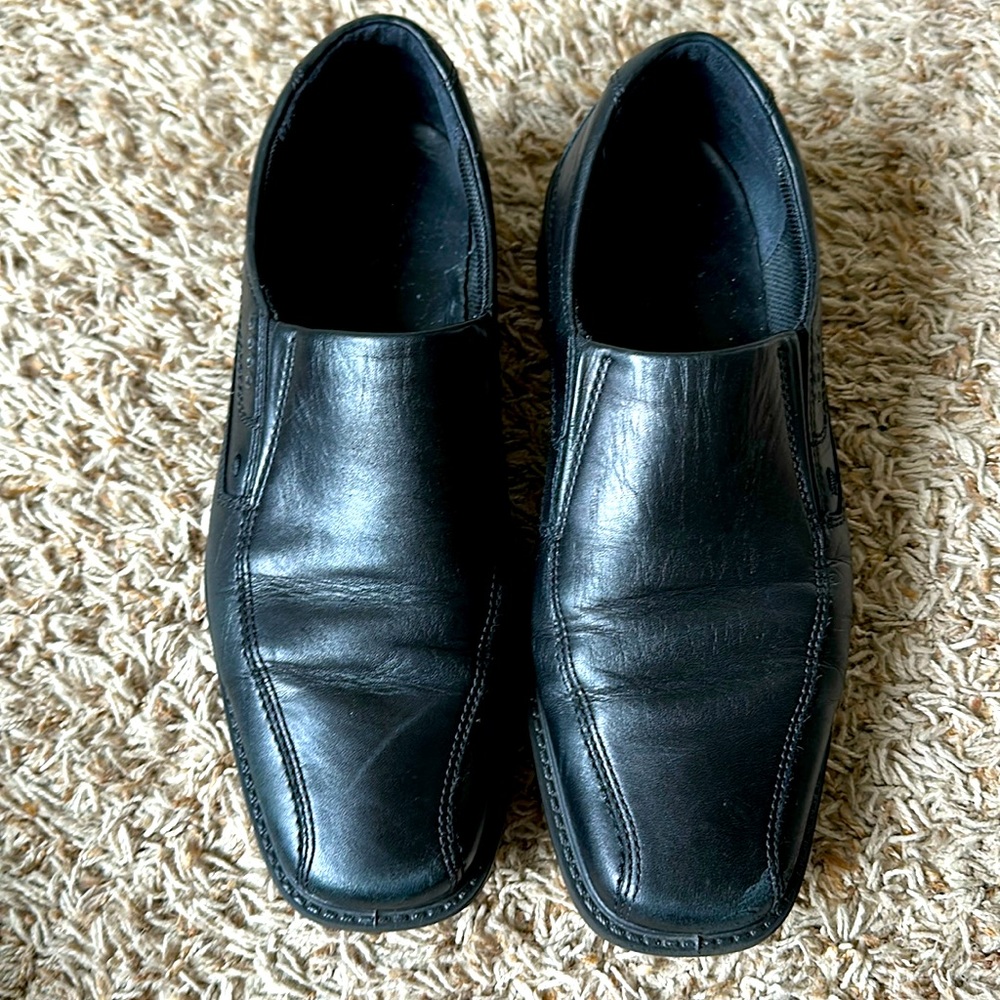 Black Ecco Loafers